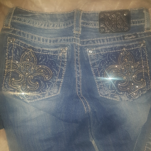 Miss Me Jeans - Picture 1 of 4
